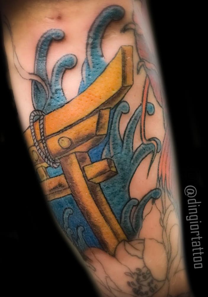 Color Tattoo Heavenly Golden Gate Long Man (Neotraditional)